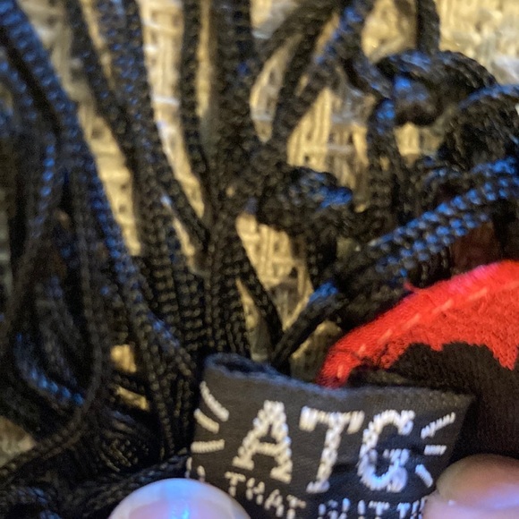 ATG Brand scarf with fringe! - Picture 5 of 6